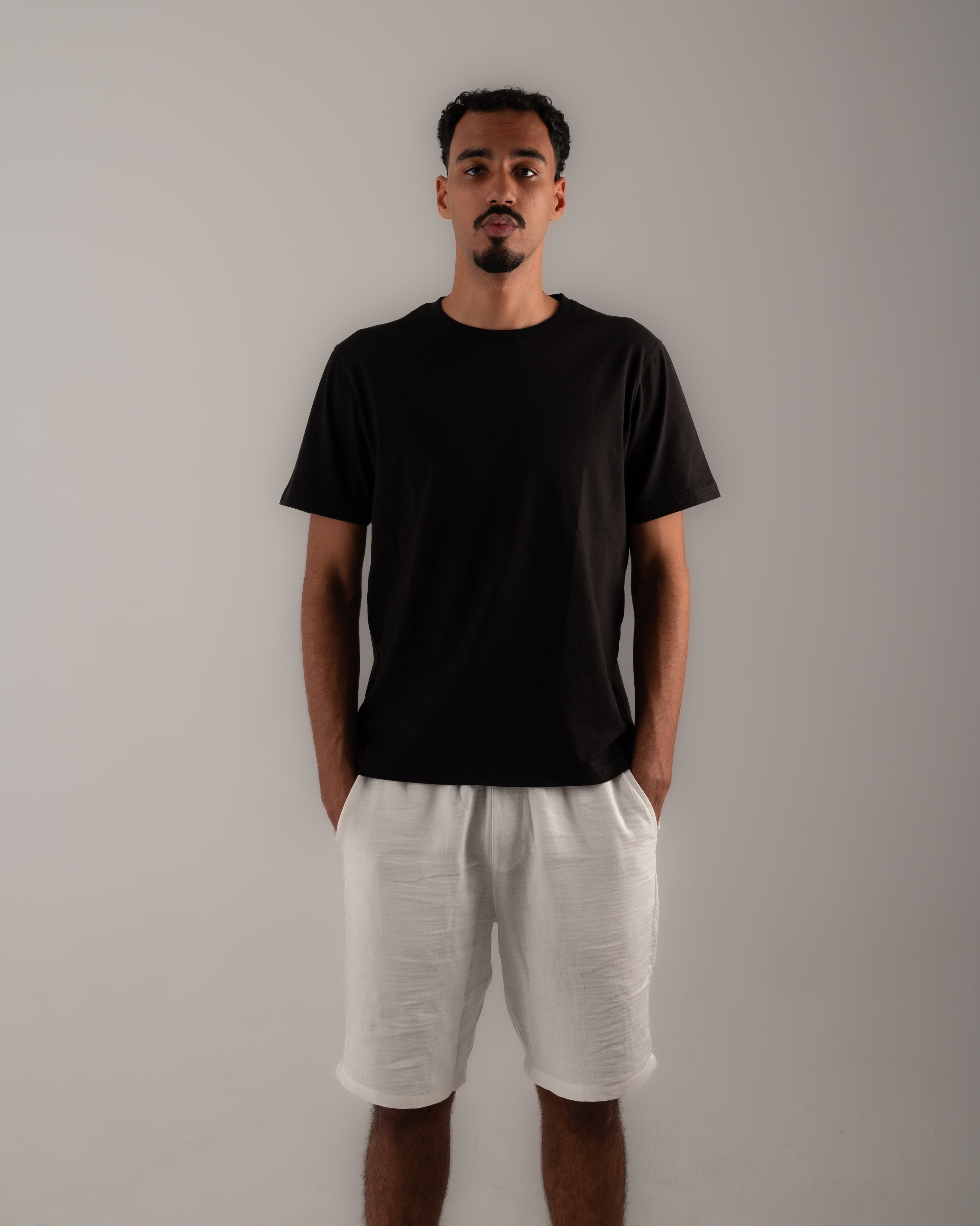 Essential black basic T-shirt
