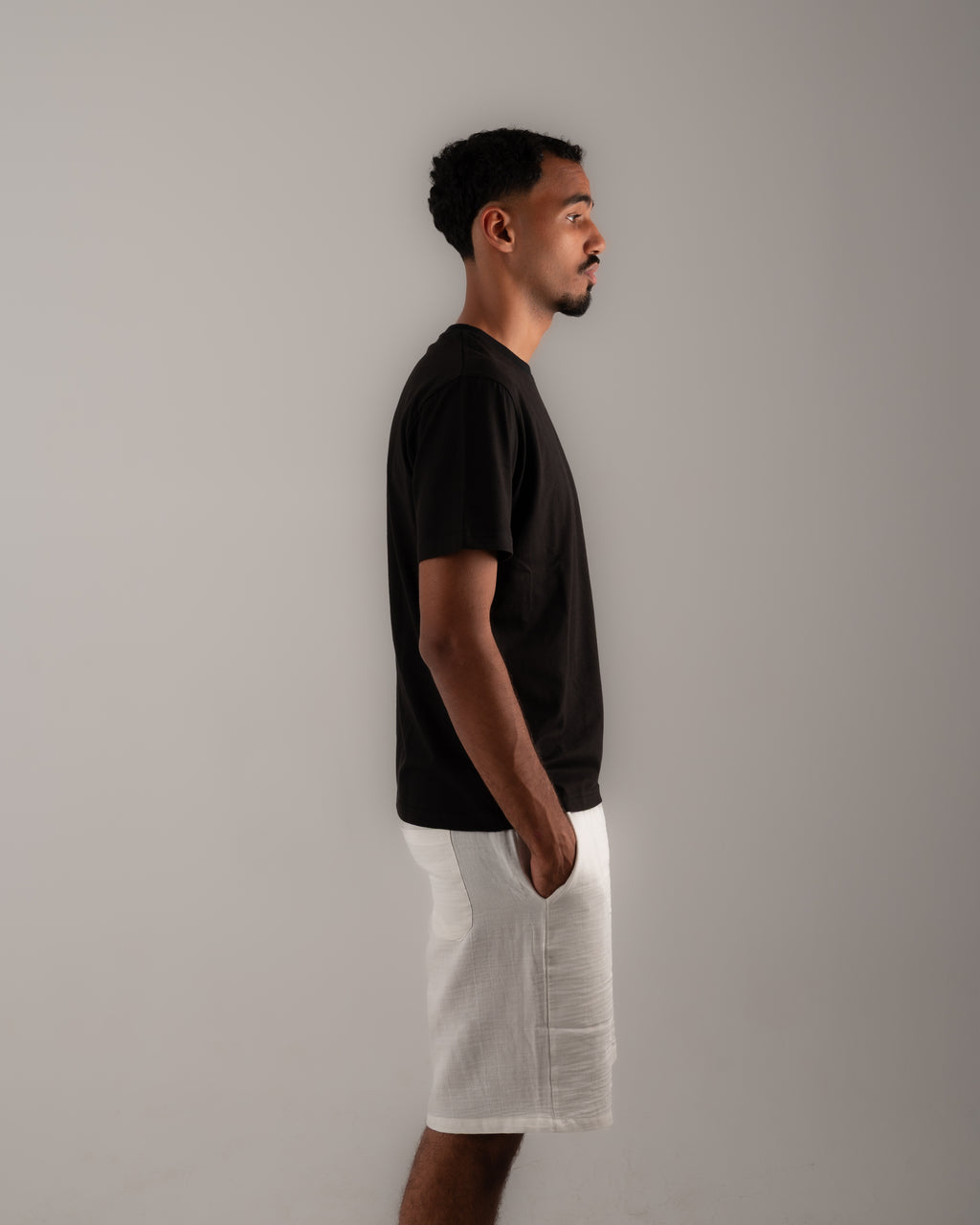 Essential black basic T-shirt